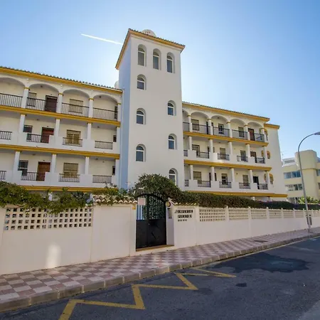 Imperial Puerto 3 By Ivi Real Estate 아파트 *